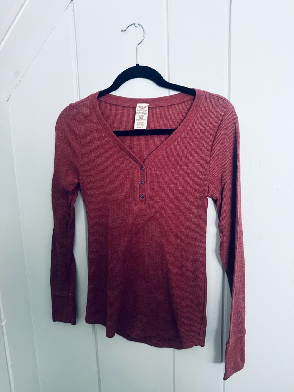 Faded Glory Long Sleeve Ribbed Henley Top - Rust
